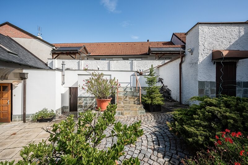 Olšany, Říčany - Praha-východ | Sale, House Three-bedroom (4+1), 285 m²