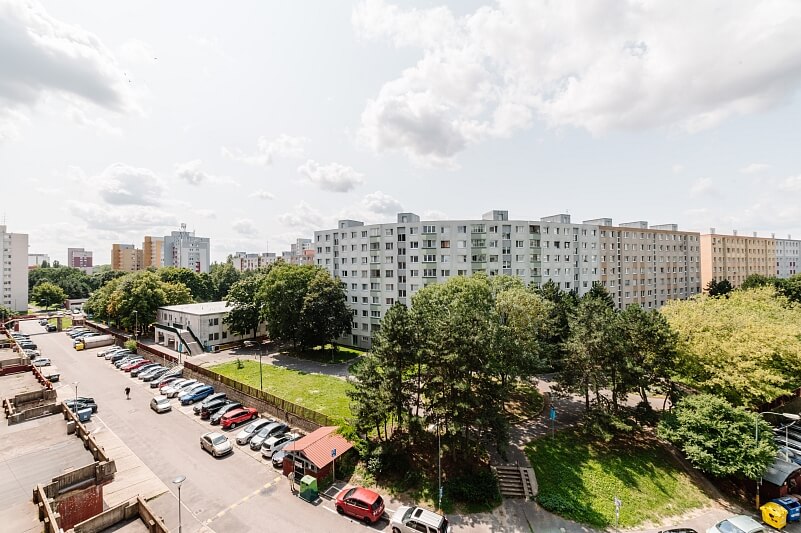 Bratislavský kraj, Petržalka - Bratislava V | Prodej, Byt 1+1, 48 m²