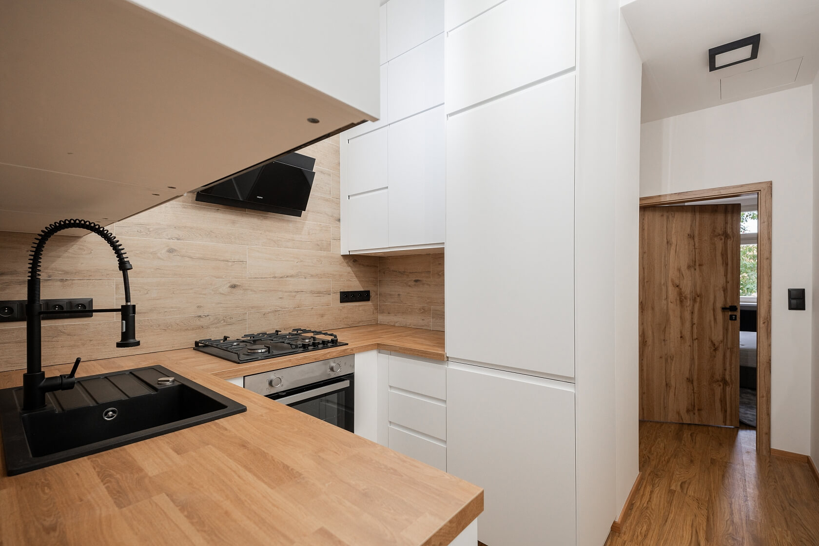 Ortenovo náměstí, Holešovice - Praha 7 | Prodej, Byt 2+kk, 57 m²