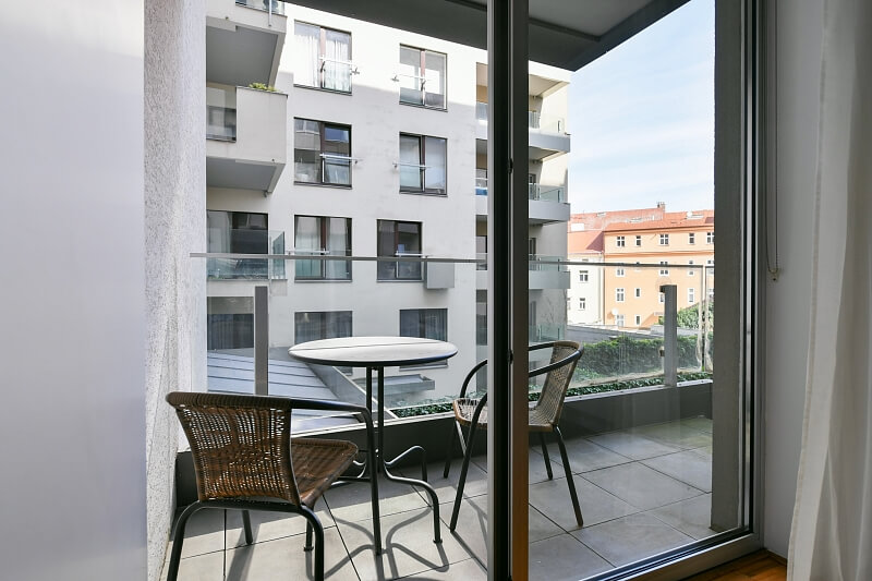 Prokopova, Žižkov - Prague 3 | Rent, Apartment One-bedroom (2+kk), 61 m²