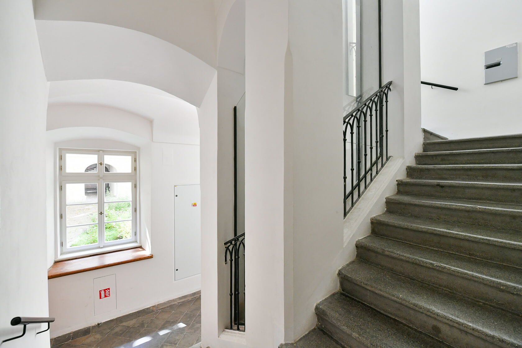 Ostrovní, Nové Město - Prague 1 | Rent, Apartment One-bedroom (2+kk), 53 m²