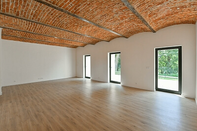 Zámek, Vimperk - Prachatice | Sale, House Three-bedroom (4+kk), 180 m²