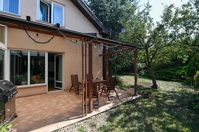 Keltská, Statenice - Praha-západ | Pronájem, Rodinný dům 6+kk, 280 m²