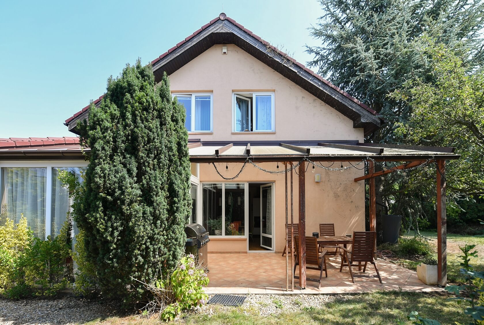 Keltská, Statenice - Praha-západ | Rent, House Five-bedroom (6+kk), 280 m²