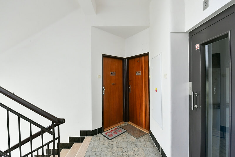 Říčanská, Vinohrady - Praha 10 | Pronájem, Byt 2+1, 66 m²