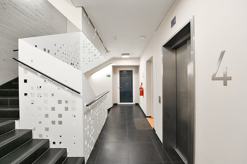 Gabrielská, Smíchov - Prague 5 | Rent, Apartment One-bedroom (2+kk), 65 m²