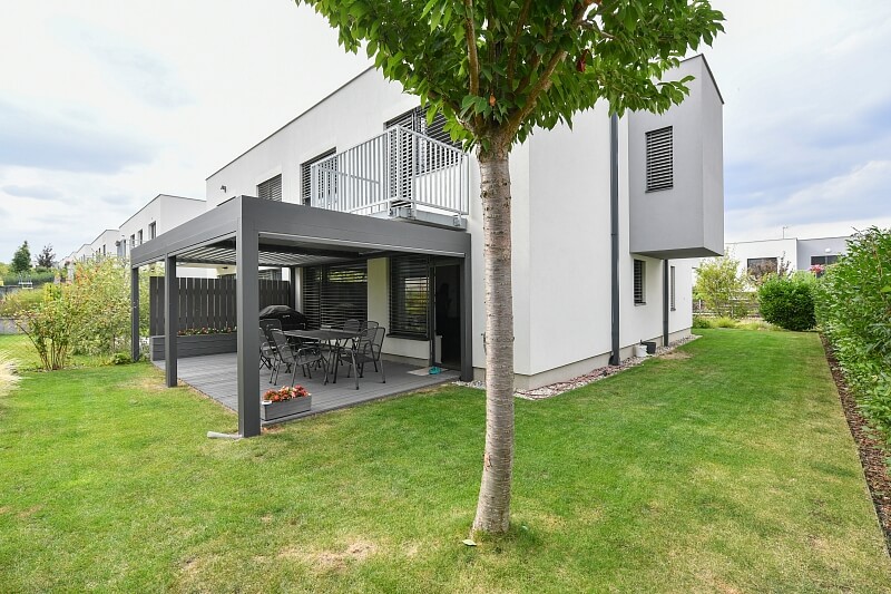 Bronzová, Roztoky - Praha-západ | Pronájem, Rodinný dům 5+kk, 166 m²
