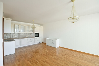 Kolmanova, Modřany - Prague 4 | Sale, Apartment Three-bedroom (4+kk), 123 m²