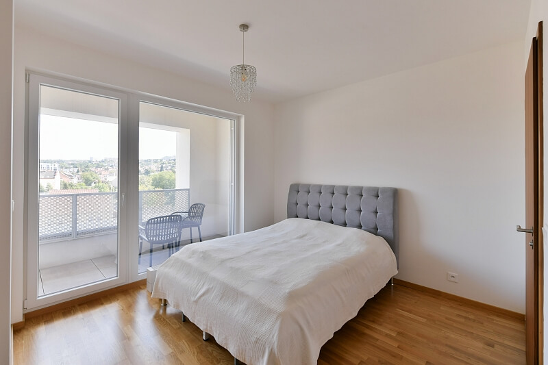 Kolmanova, Modřany - Prague 4 | Sale, Apartment Three-bedroom (4+kk), 123 m²