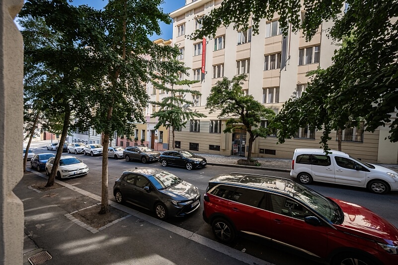 Máchova, Vinohrady - Prague 2 | Sale, Apartment One-bedroom (2+kk), 49 m²