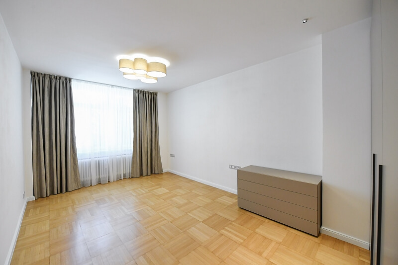 U Vodárny, Vinohrady - Praha 3 | Pronájem, Byt 3+1, 115 m²