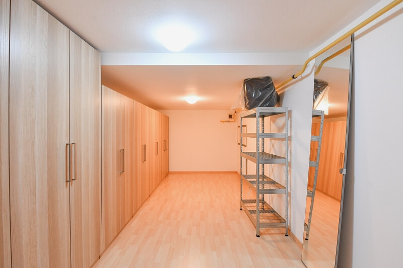 Suttnerové, Vokovice - Prague 6 | Rent, House Three-bedroom (4+kk), 220 m²