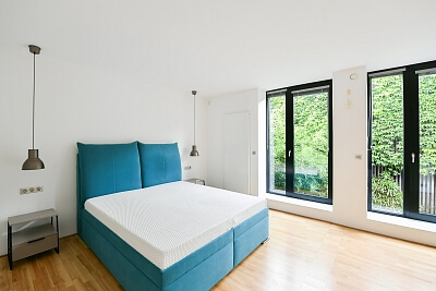 Suttnerové, Vokovice - Praha 6 | Pronájem, Rodinný dům 4+kk, 220 m²