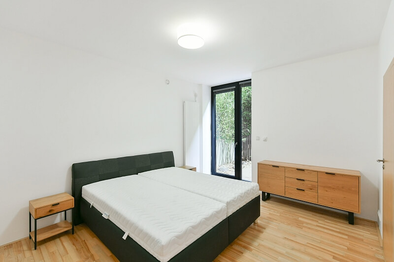 Suttnerové, Vokovice - Prague 6 | Rent, House Three-bedroom (4+kk), 220 m²