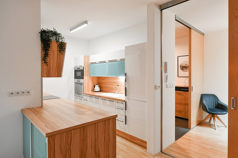 Suttnerové, Vokovice - Praha 6 | Pronájem, Rodinný dům 4+kk, 220 m²