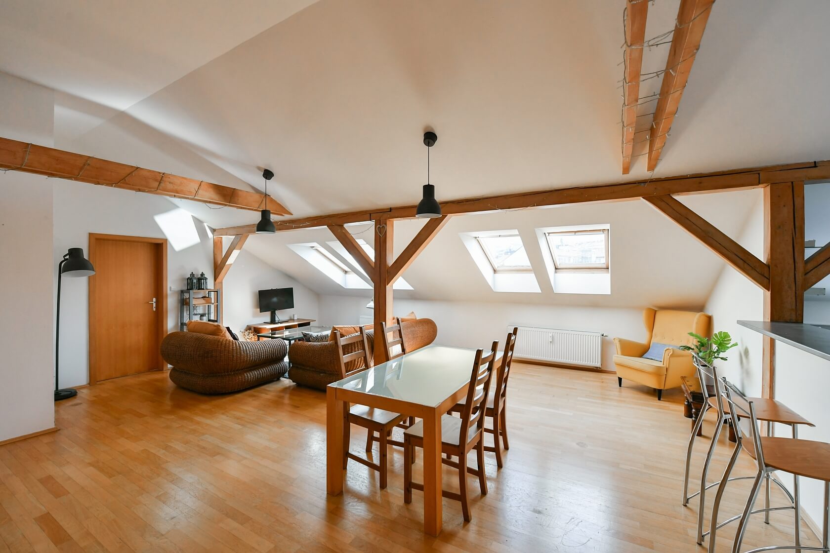 Husitská, Žižkov - Praha 3 | Prodej, Byt 3+1, 121 m²