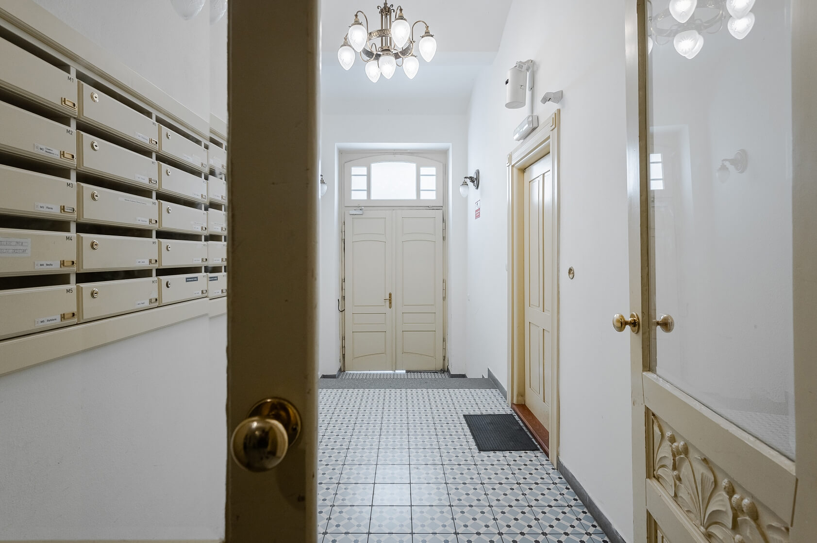 Kotevní, Smíchov - Prague 5 | Sale, Apartment Two-bedroom (3+kk), 105 m²