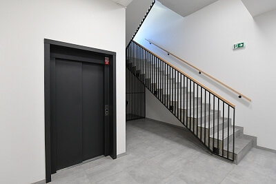 Na Neklance, Smíchov - Praha 5 | Pronájem, Byt 3+kk, 180 m²