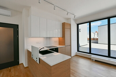 Na Neklance, Smíchov - Praha 5 | Pronájem, Byt 3+kk, 180 m²