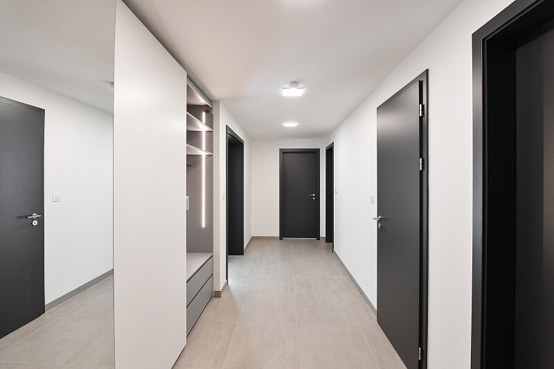 Na Neklance, Smíchov - Praha 5 | Pronájem, Byt 3+kk, 180 m²