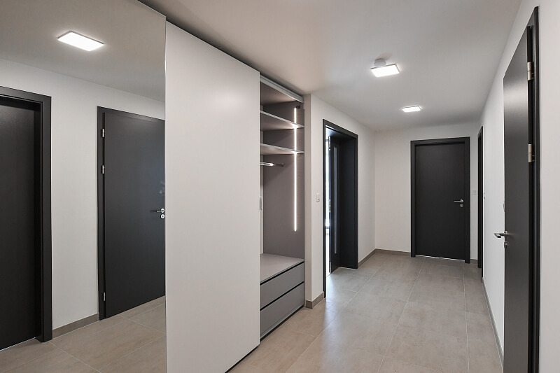Na Neklance, Smíchov - Praha 5 | Pronájem, Byt 3+kk, 180 m²
