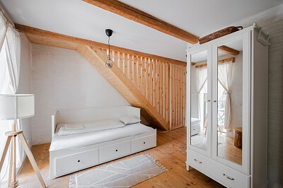 Střihov, Sloveč - Nymburk | Sale, House Three-bedroom (4+kk), 150 m²