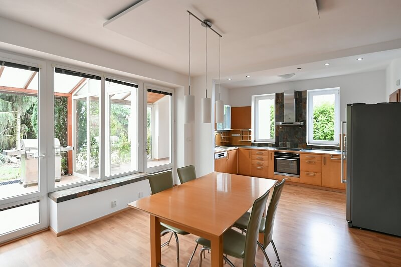 Keltská, Statenice - Praha-západ | Rent, House Five-bedroom (6+kk), 280 m²