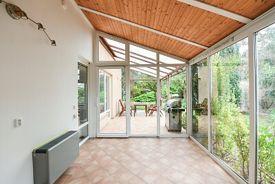 Keltská, Statenice - Praha-západ | Pronájem, Rodinný dům 6+kk, 280 m²