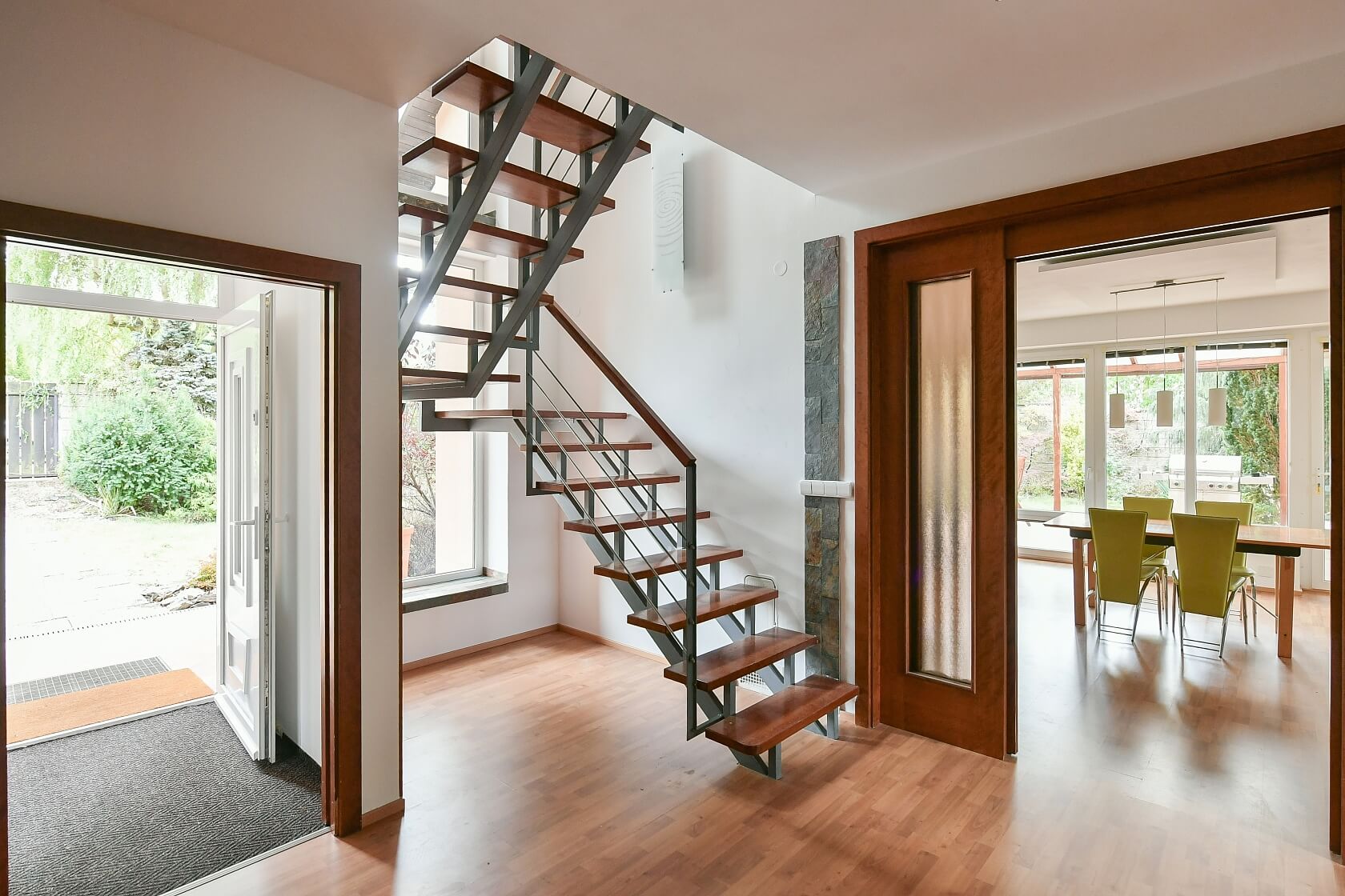 Keltská, Statenice - Praha-západ | Rent, House Five-bedroom (6+kk), 280 m²