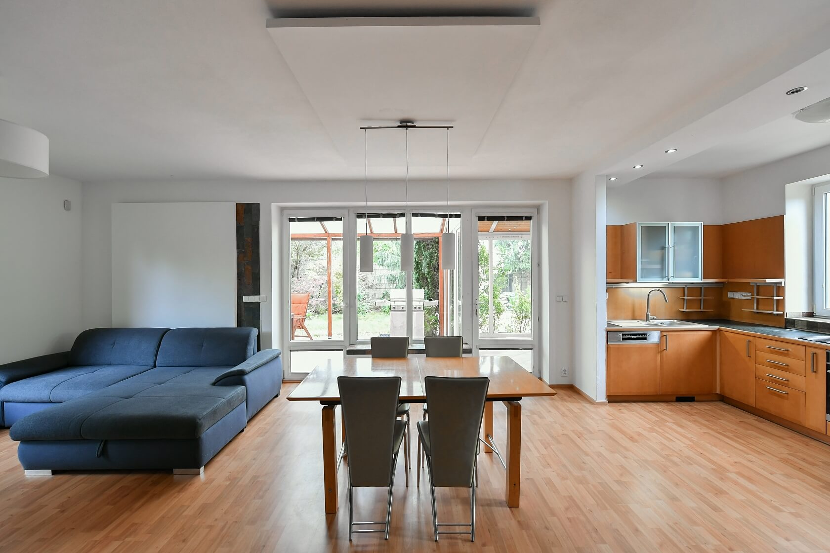 Keltská, Statenice - Praha-západ | Pronájem, Rodinný dům 6+kk, 280 m²