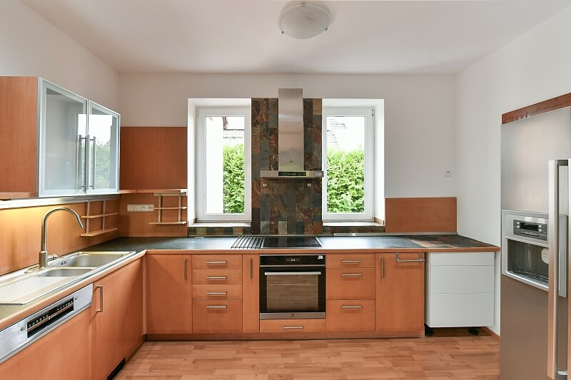 Keltská, Statenice - Praha-západ | Rent, House Five-bedroom (6+kk), 280 m²