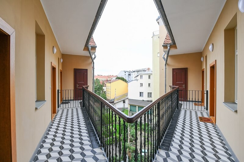Seifertova, Žižkov - Praha 3 | Pronájem, Byt 1+kk, 33 m²