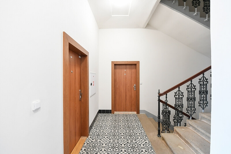 Seifertova, Žižkov - Praha 3 | Pronájem, Byt 1+kk, 33 m²