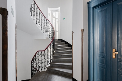 Na Zderaze, Nové Město - Prague 2 | Sale, Apartment One-bedroom (2+1), 86 m²