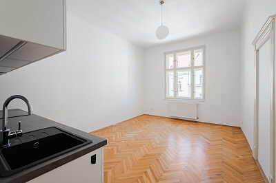 Na Zderaze, Nové Město - Praha 2 | Prodej, Byt 2+kk, 48 m²
