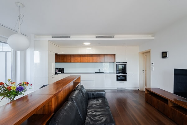 Jednořadá, Bubeneč - Prague 6 | Sale, Apartment Two-bedroom (3+kk), 139 m²