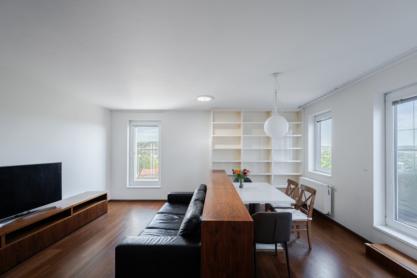 Jednořadá, Bubeneč - Prague 6 | Sale, Apartment Two-bedroom (3+kk), 139 m²