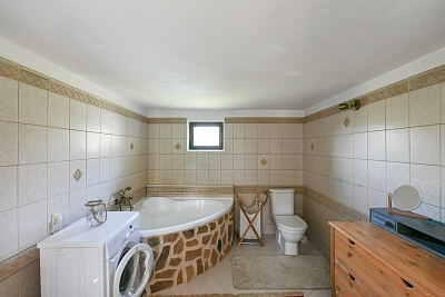 Hranice - České Budějovice | Sale, House Three-bedroom (4+kk), 426 m²
