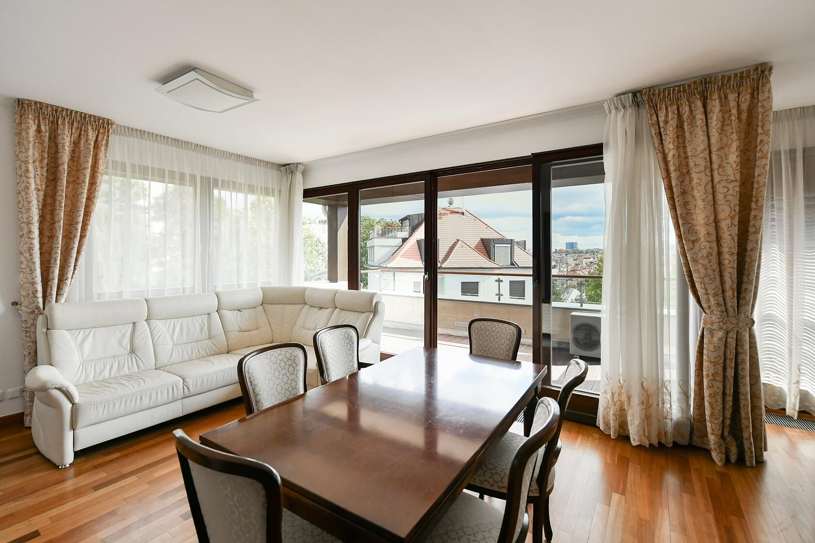 Na Kleovce, Vinohrady - Prague 2 | Rent, Apartment Two-bedroom (3+1), 164 m²