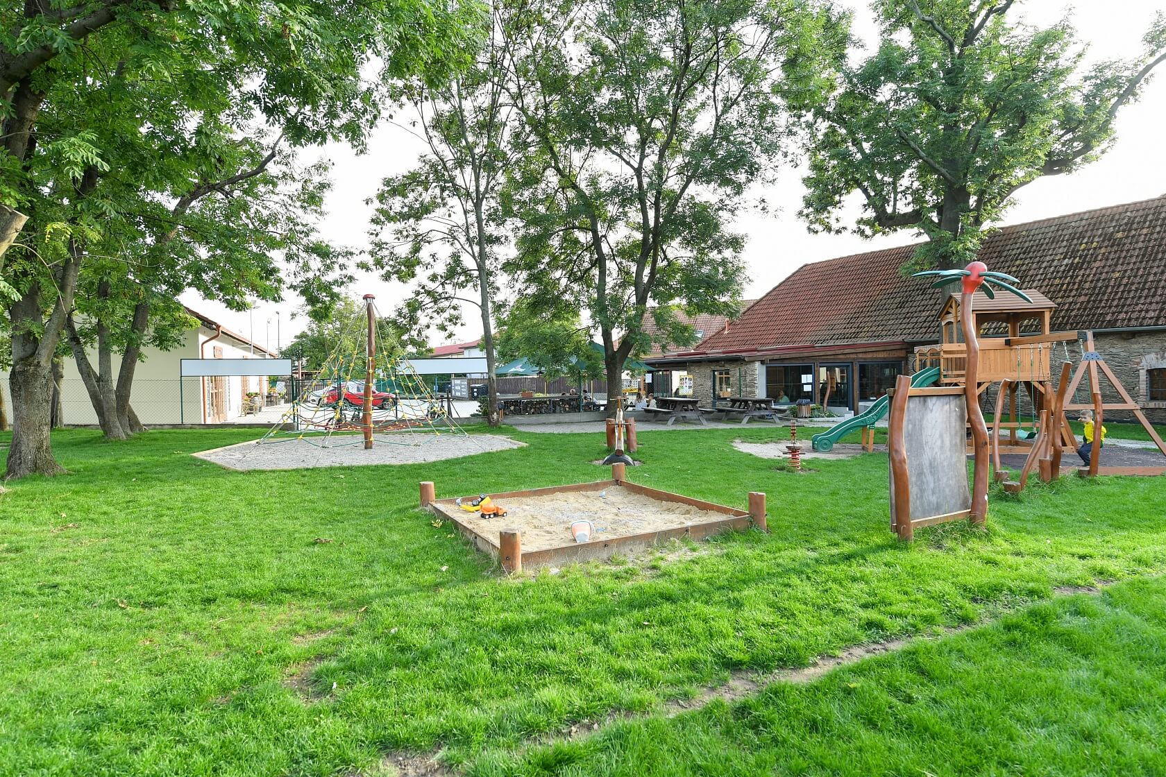 K Jezírku, Herink - Praha-východ | Sale, House Four-bedroom (5+kk), 168 m²