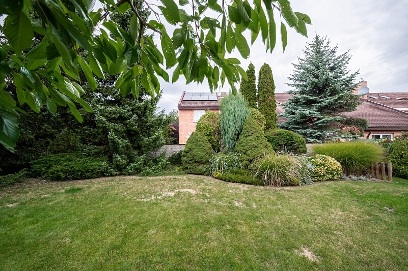 Za Špejcharem, Horoměřice - Praha-západ | Rent, House Five-bedroom (6+kk), 190 m²