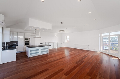 Nepilova, Vysočany - Praha 9 | Prodej, Byt 5+kk, 257 m²