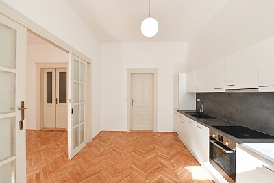 Na Zderaze, Nové Město - Praha 2 | Prodej, Byt 2+kk, 73 m²