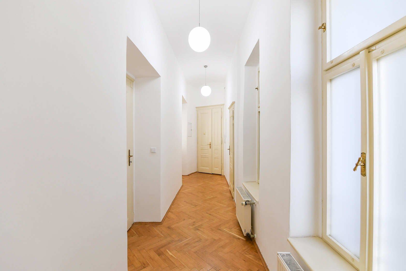 Na Zderaze, Nové Město - Prague 2 | Sale, Apartment One-bedroom (2+kk), 73 m²
