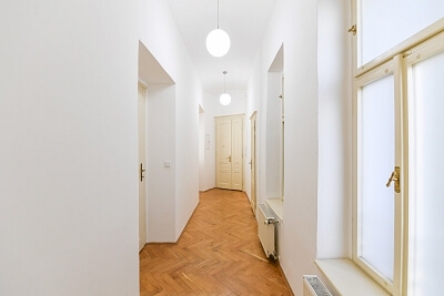 Na Zderaze, Nové Město - Praha 2 | Prodej, Byt 2+kk, 73 m²