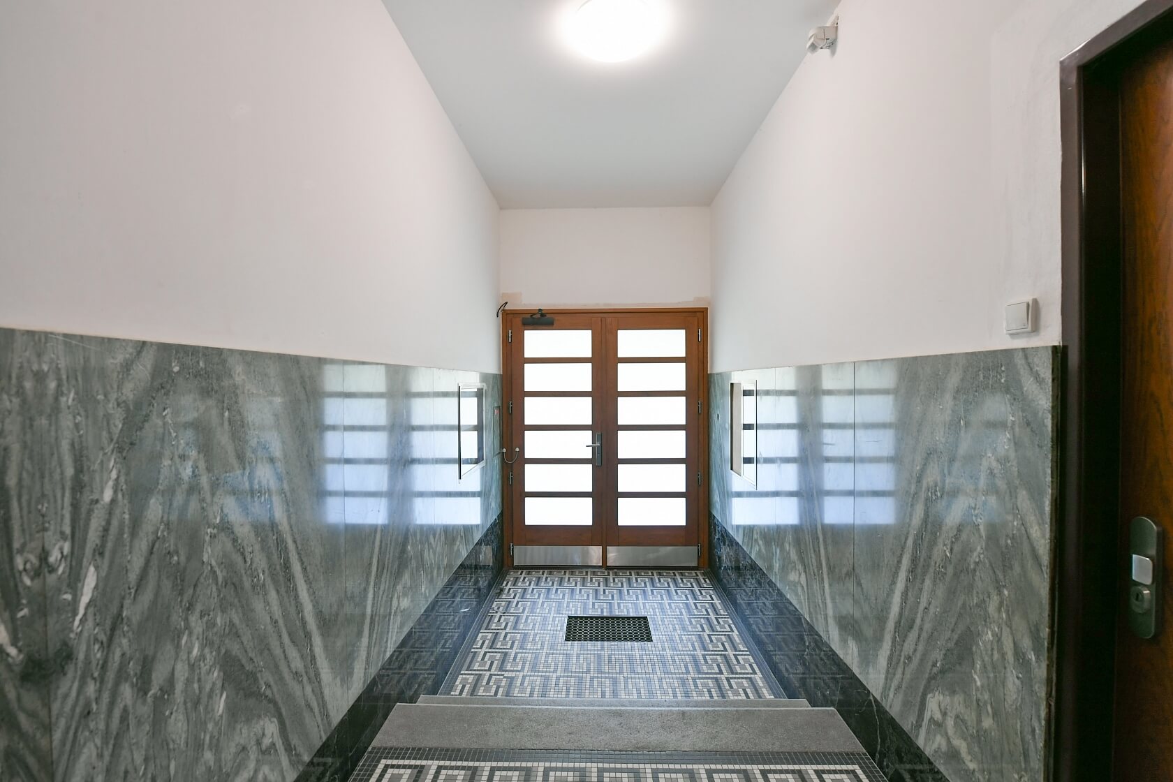 Terronská, Bubeneč - Prague 6 | Sale, Apartment Two-bedroom (3+1), 90 m²