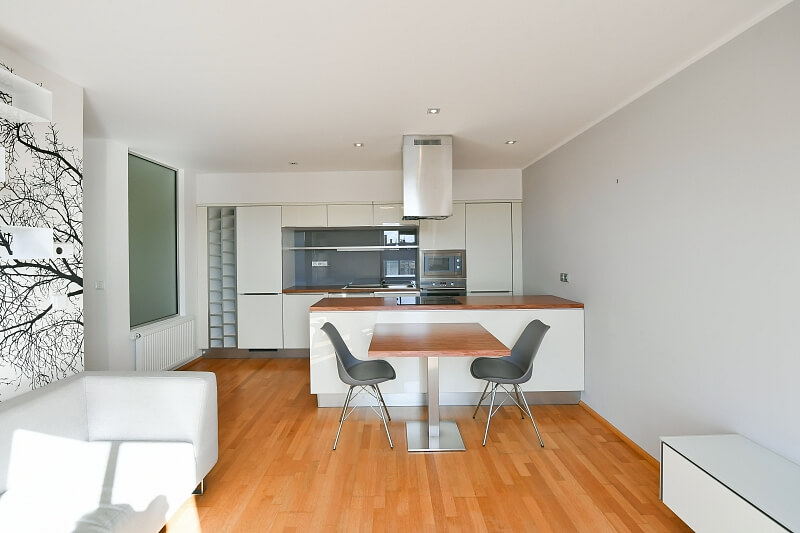 Letohradská, Holešovice - Praha 7 | Pronájem, Byt 2+kk, 56 m²