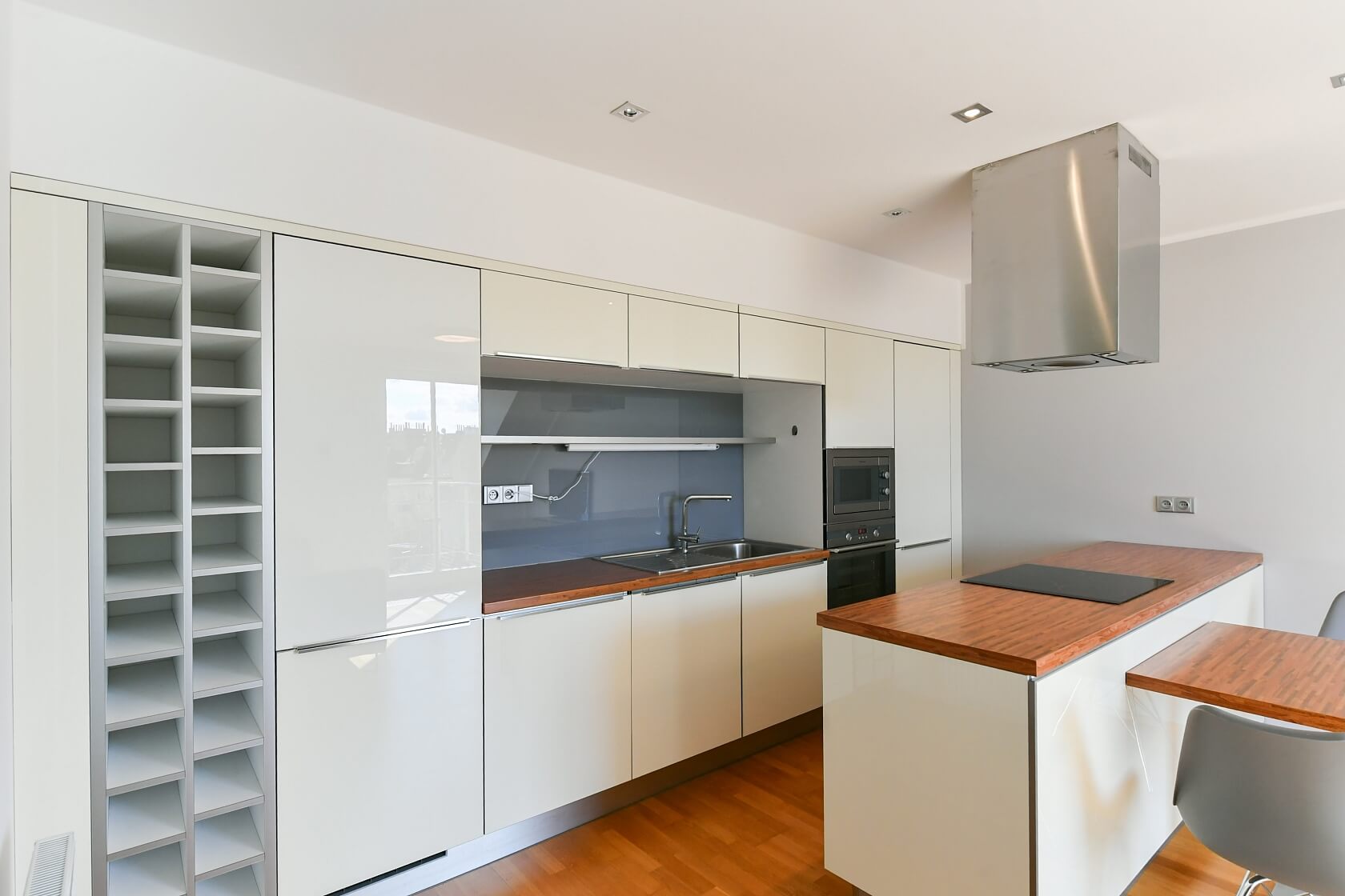 Letohradská, Holešovice - Praha 7 | Pronájem, Byt 2+kk, 56 m²