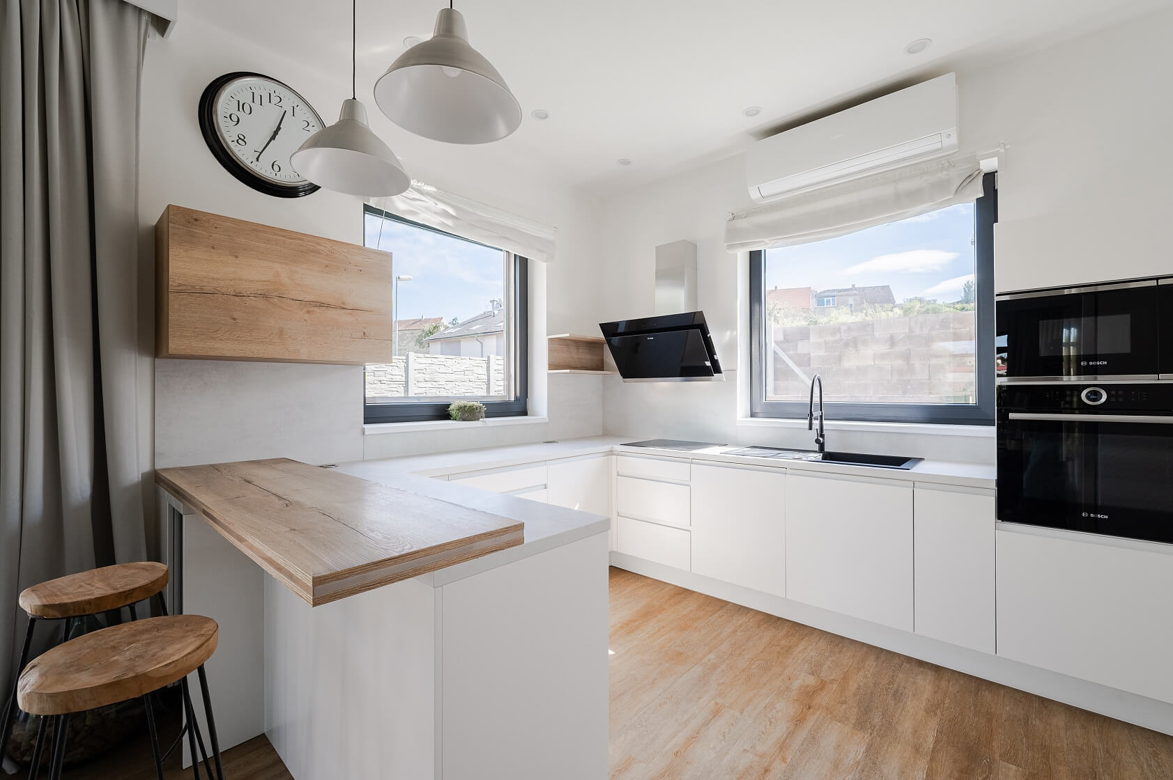 Hostouň - Kladno | Sale, House Five-bedroom (6+kk), 410 m²