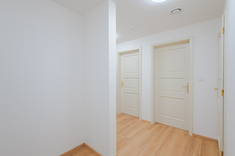 Plzeňská, Košíře - Praha 5 | Prodej, Byt 2+kk, 52 m²